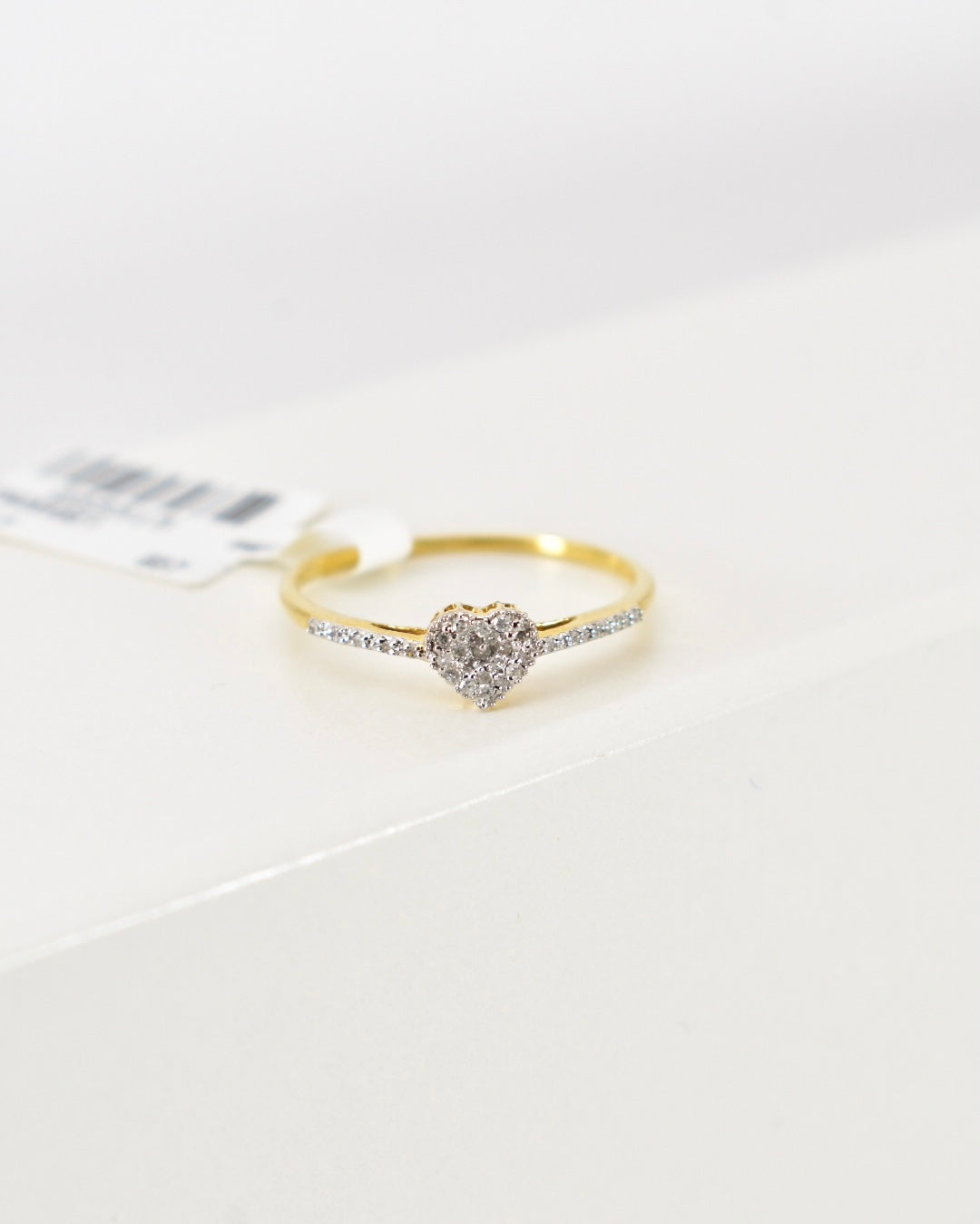 Yellow Gold Diamond Slender Heart Women's Ring