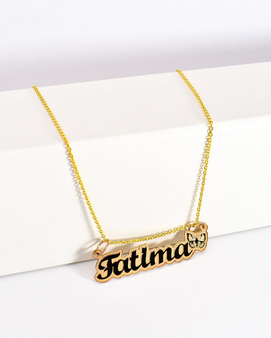 Premium Minimalist Cursive with Detailed Butterfly Gold Name Necklace